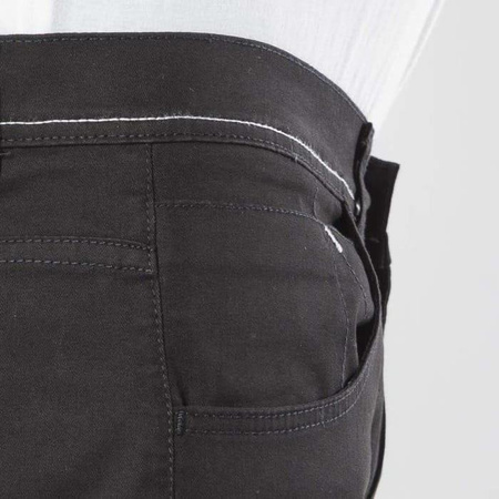 Mass DNM spodnie Joggers Sneaker Fit Base - black