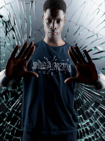 T-SHIRT JIGGA WEAR Wear Shatter Name