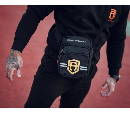 Listonoszka Street Autonomy Simple Strips black 2021