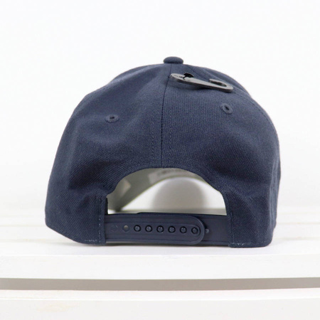 Czapka 47' Winnipeg Jets NHL