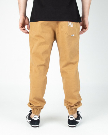 SPODNIE Newbadline CHINO JOGGER ICON HONEY