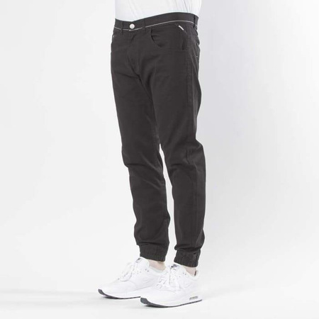 Mass DNM spodnie Joggers Sneaker Fit Base - black